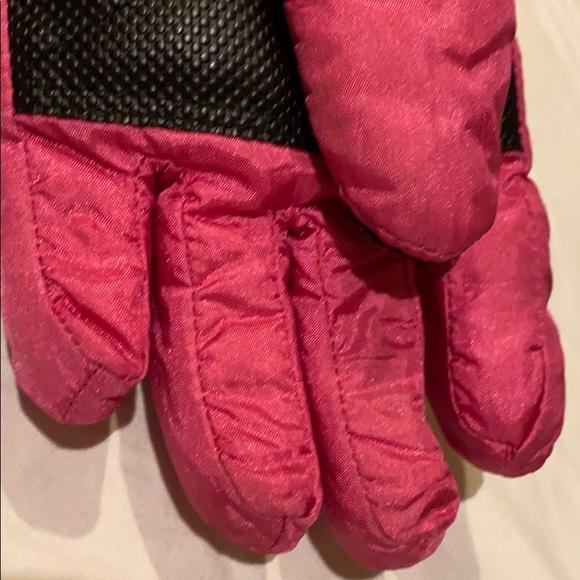 Thinsulate Pink Ski/Winter Gloves - Picture 6 of 14
